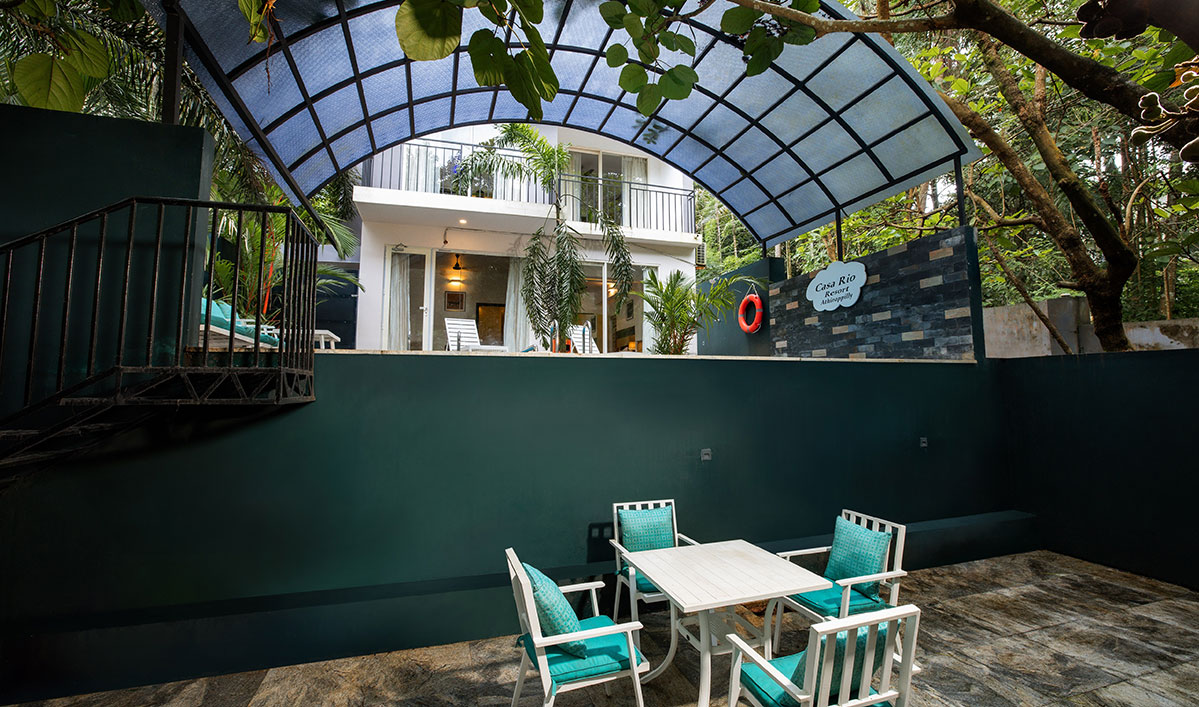 honeymoon resorts in athirapally | luxury honeymoon packages in Athirapally